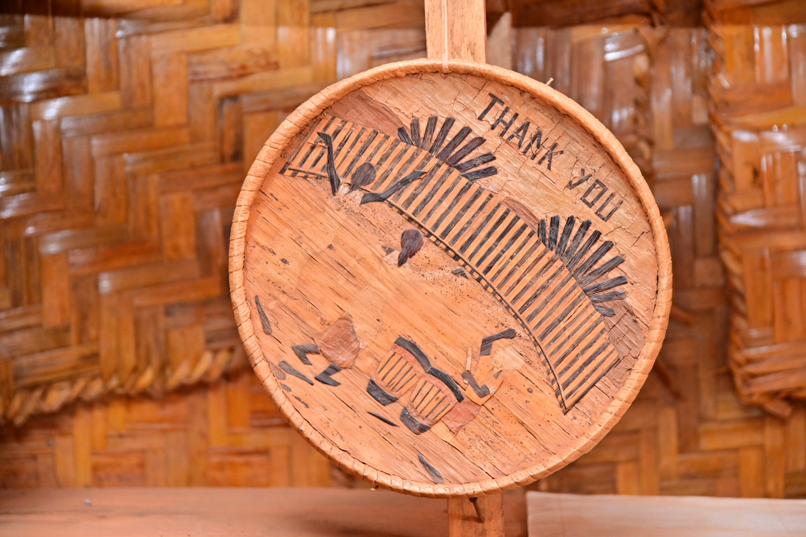 "Thank You" Wooden Hanging Plate – Souvenir